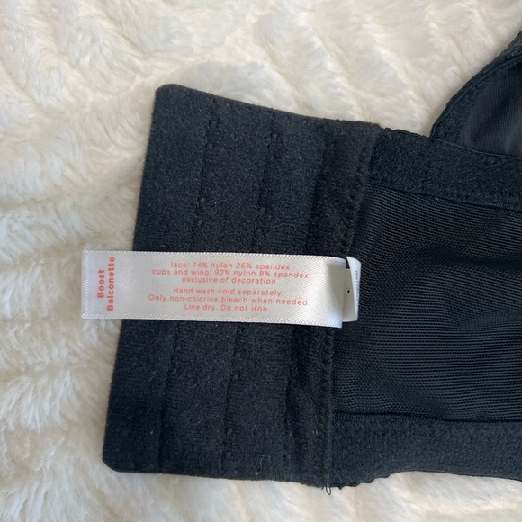 Cacique Boost Balconette Bra | Size 44DD | Black | Excellent Pre-Owned Condition - Picture 3 of 6
